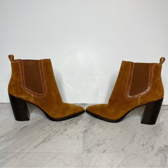 New! Vince Camuto Ratony Brown Suede Heeled Bootie 10M - Picture 5 of 14